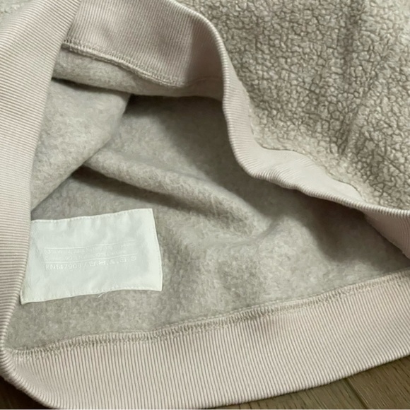 Outdoor Voices Mega Fleece Sweater Oatmeal - Picture 6 of 12